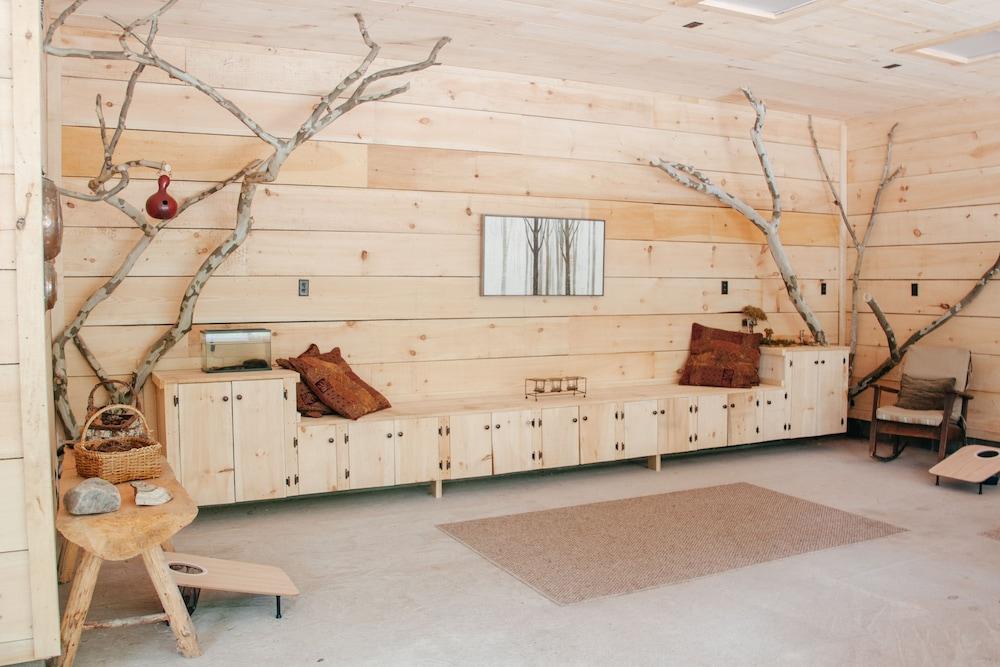Wellnesste Lodge and Cabin Rentals photo 36