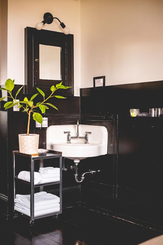 The Clyde Hotel Portland by Kasa Living photo 25