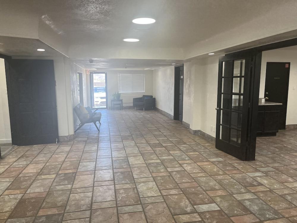 Ocotillo Apartments & Hotel photo 21