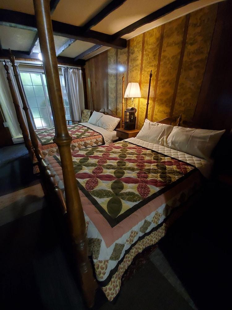 Pocono Mountains Hotel and Spa photo 26