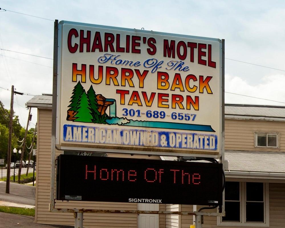 Charlie's Motel photo 7