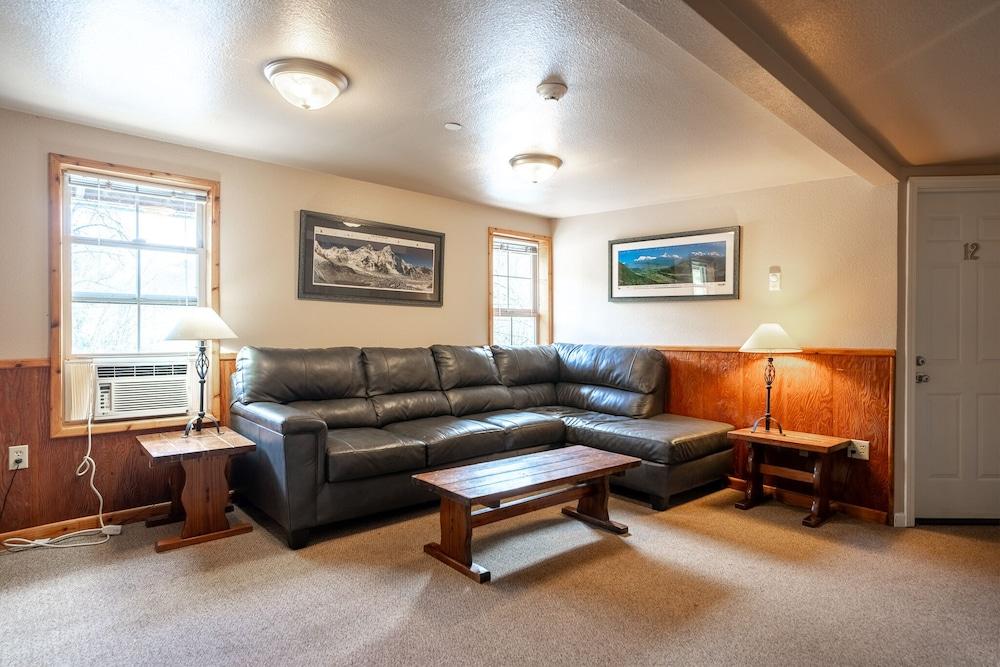 North Cascades Inn photo 97