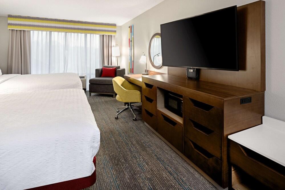 Hampton Inn Richmond-Southwest-Hull Street photo 15