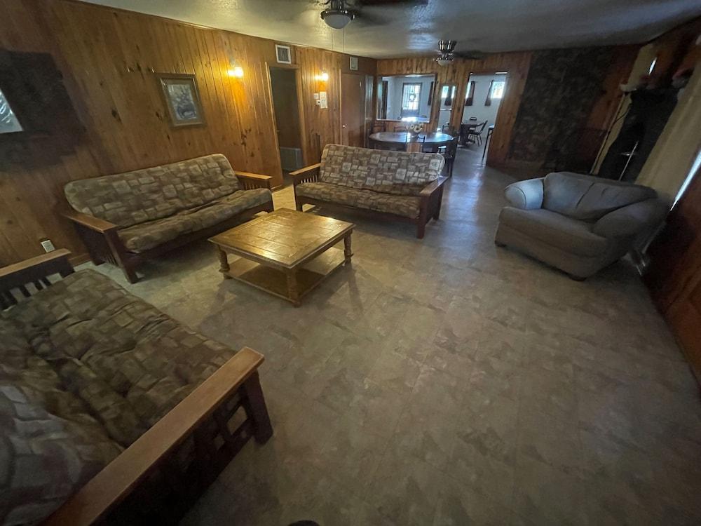 Thunderbird Resort & Event Center photo 83