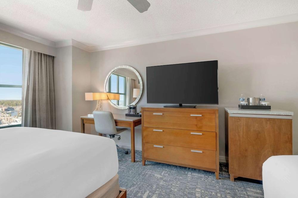 Hilton Virginia Beach Oceanfront photo 70