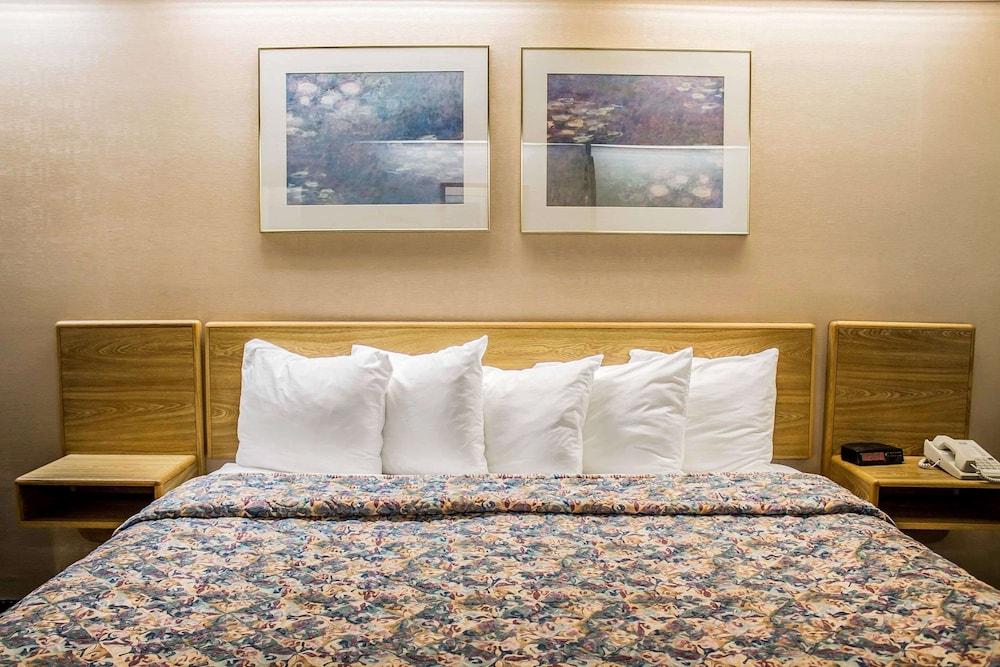 Rodeway Inn Abbotsford photo 15