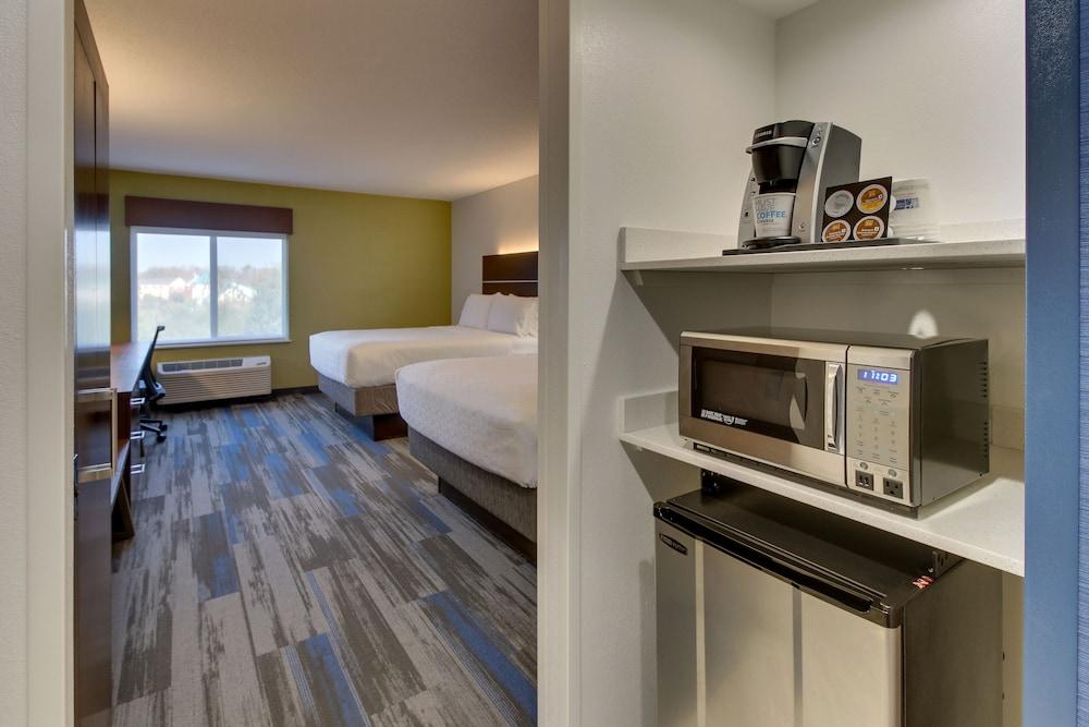 Holiday Inn Express Fishkill-Mid Hudson Valley by IHG photo 8