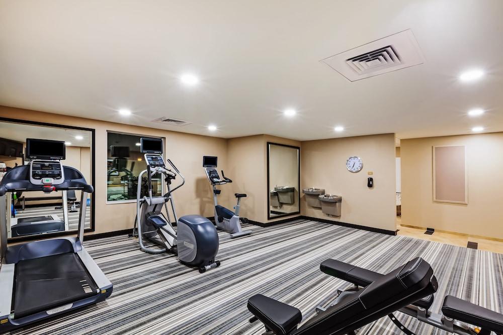Candlewood Suites Lenexa - Overland Park Area by IHG photo 37