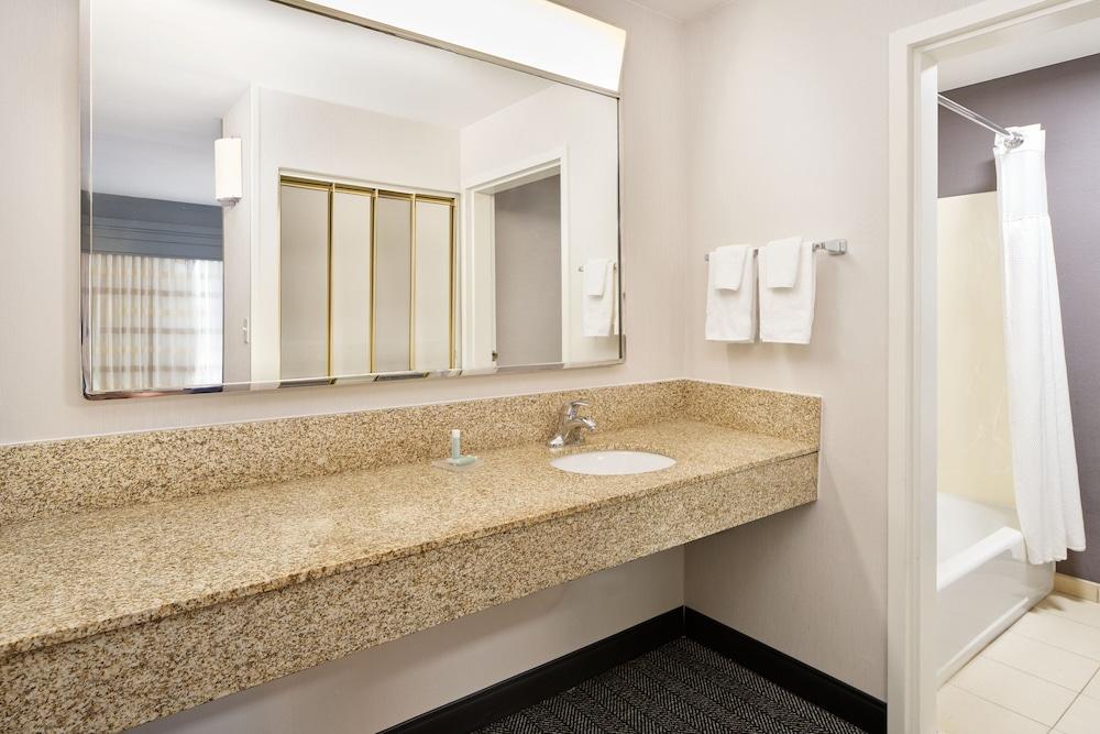 Courtyard by Marriott Florence photo 9