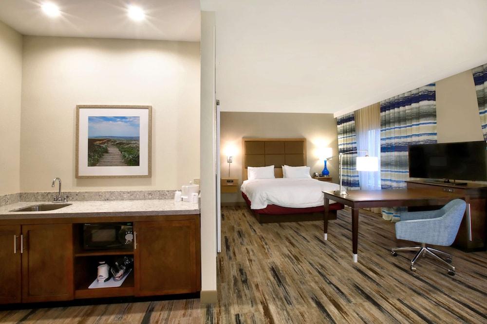 Hampton Inn & Suites Baltimore/Aberdeen photo 16