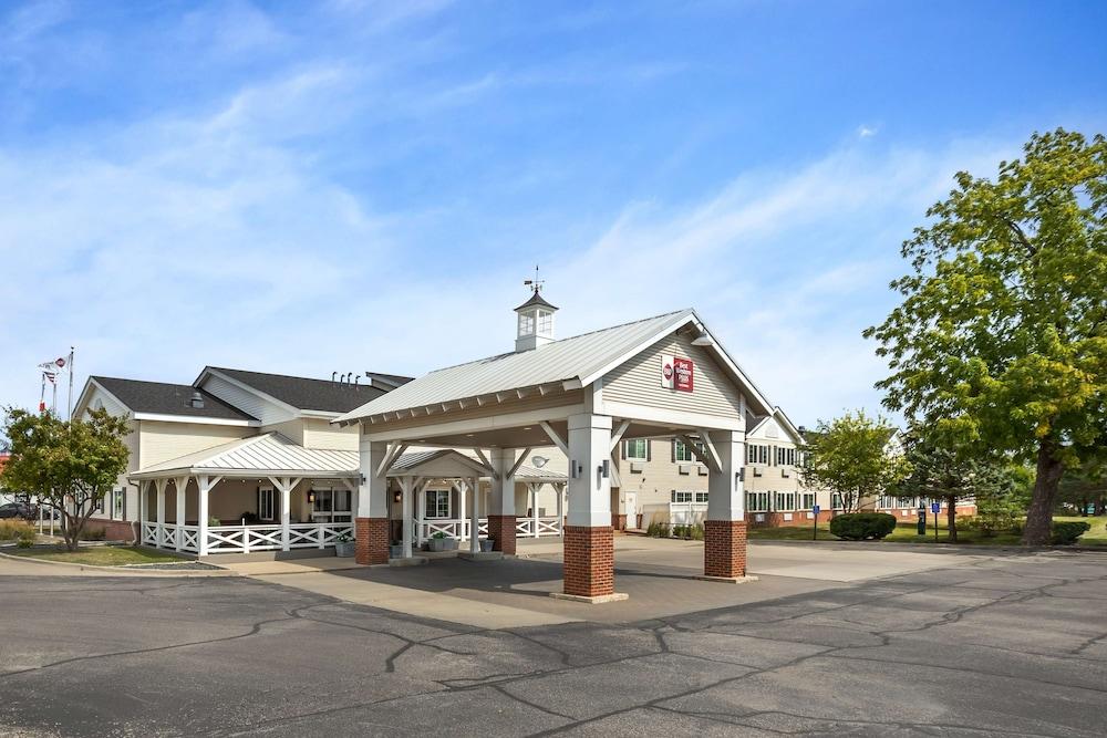 Best Western Plus University Park Inn & Suites photo 34
