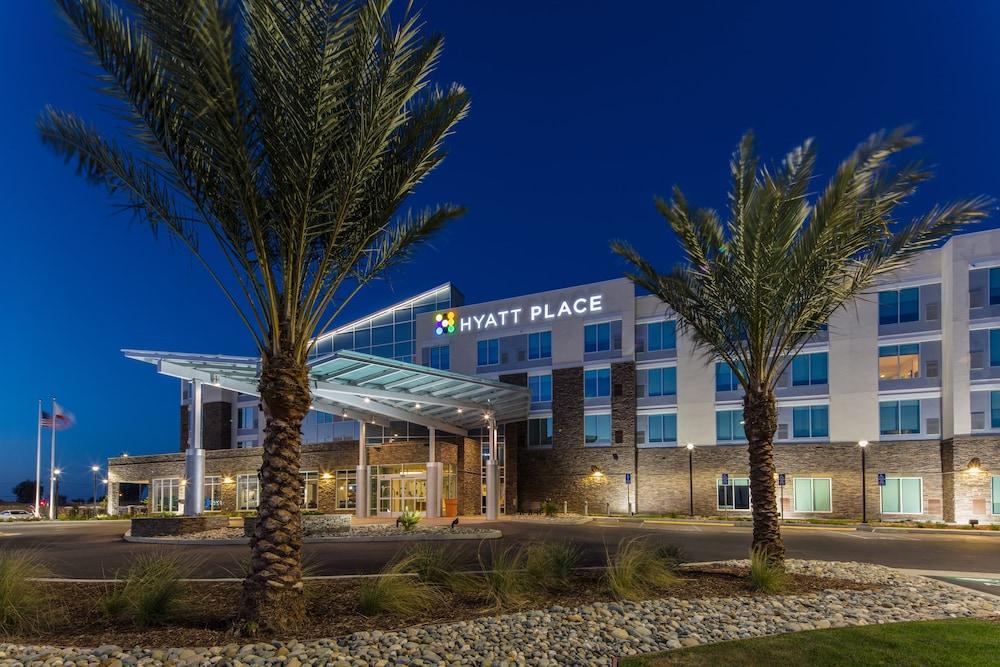Hyatt Place Delano photo 49