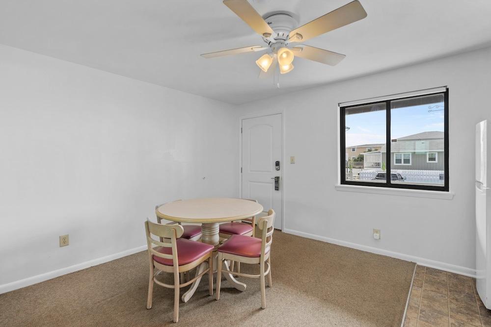 The Beach House photo 44