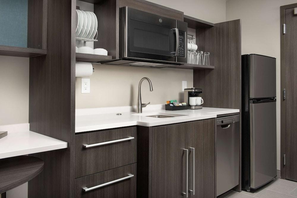 Home2 Suites by Hilton Denver Central Park photo 21