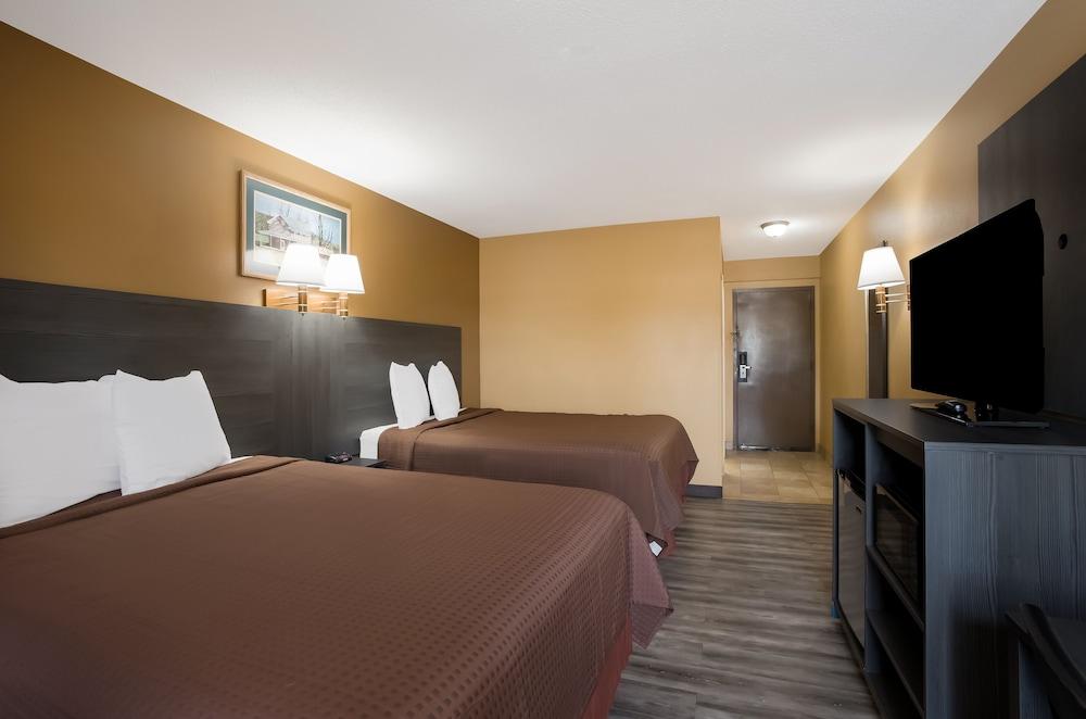 Econo Lodge Allentown North photo 8