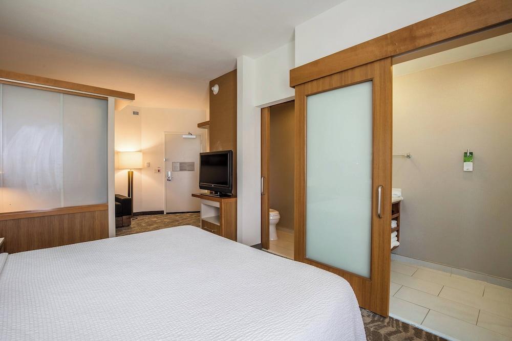 SpringHill Suites by Marriott-Houston/Rosenberg photo 10