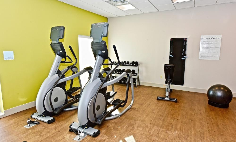 Holiday Inn Express & Suites Perryville by IHG photo 26
