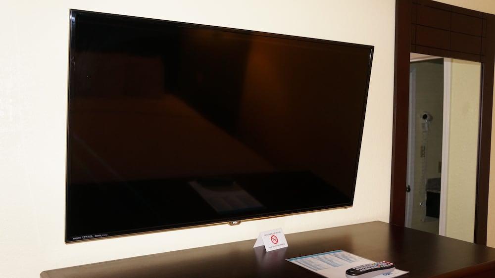 Regency Inn photo 12