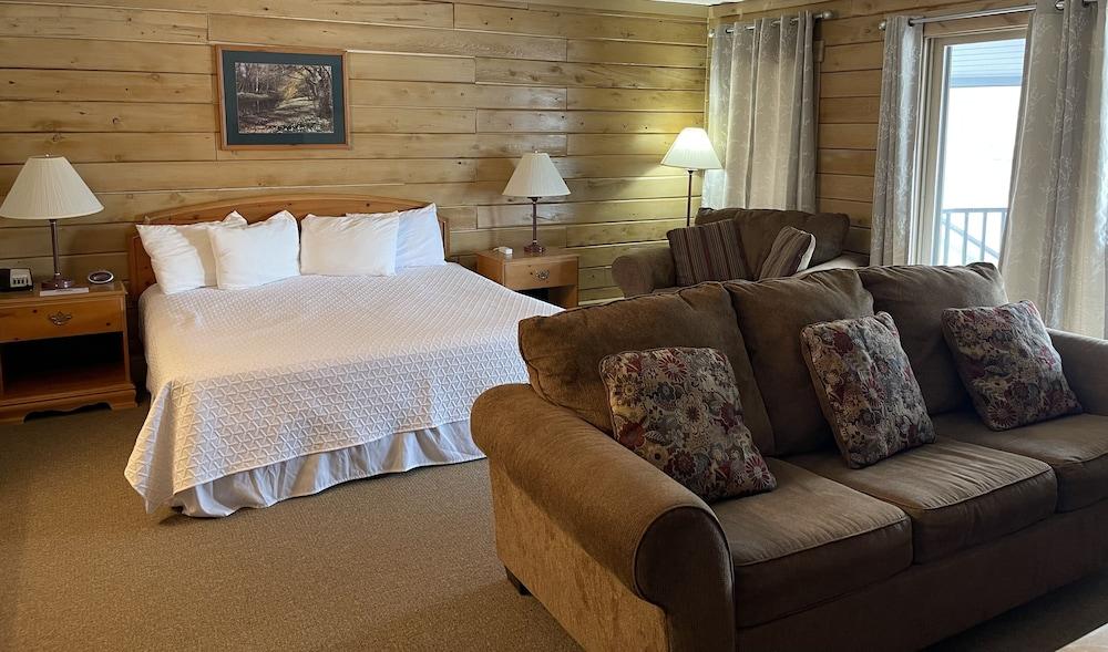Paddle Wheel Inn photo 11