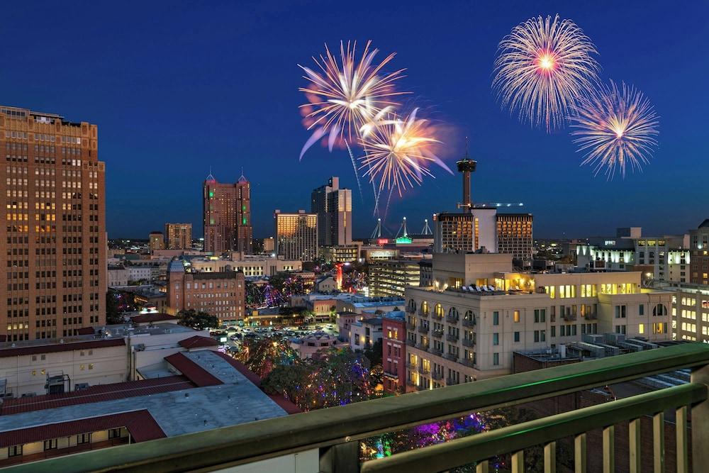 Courtyard Marriott Riverwalk photo 13