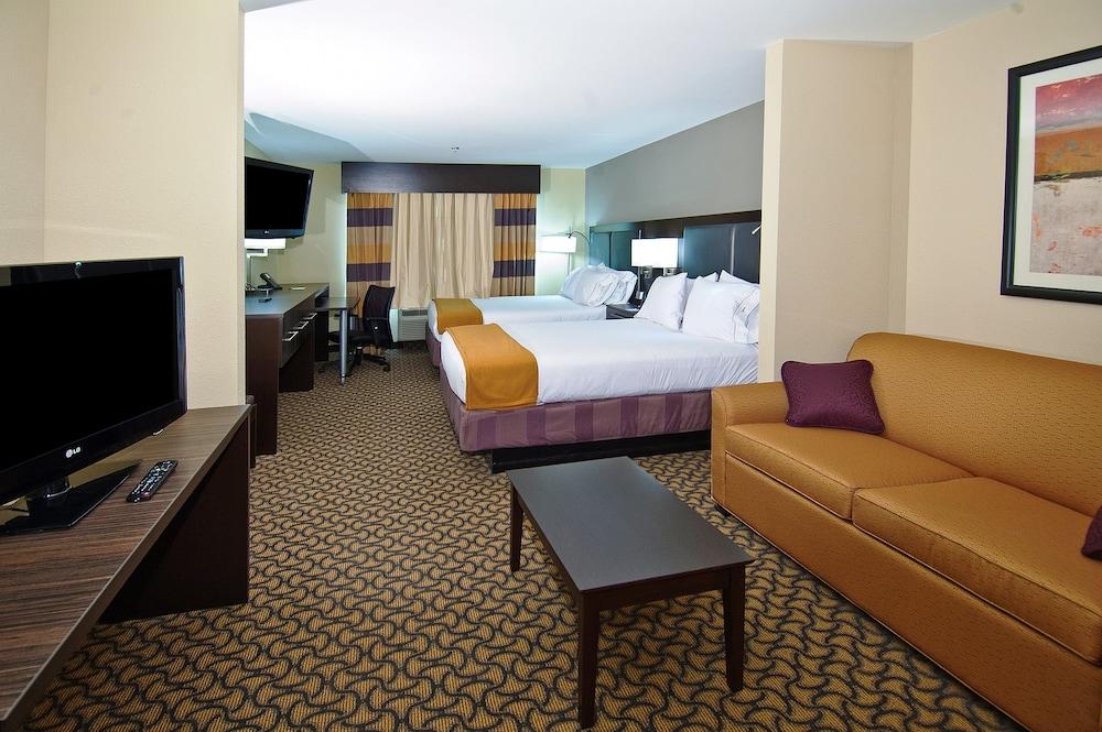 Holiday Inn Express & Suites Jackson / Pearl Intl Airport by IHG photo 24