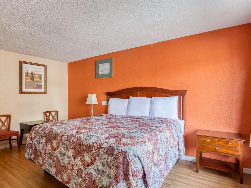 Haven Inn & Suites photo 28