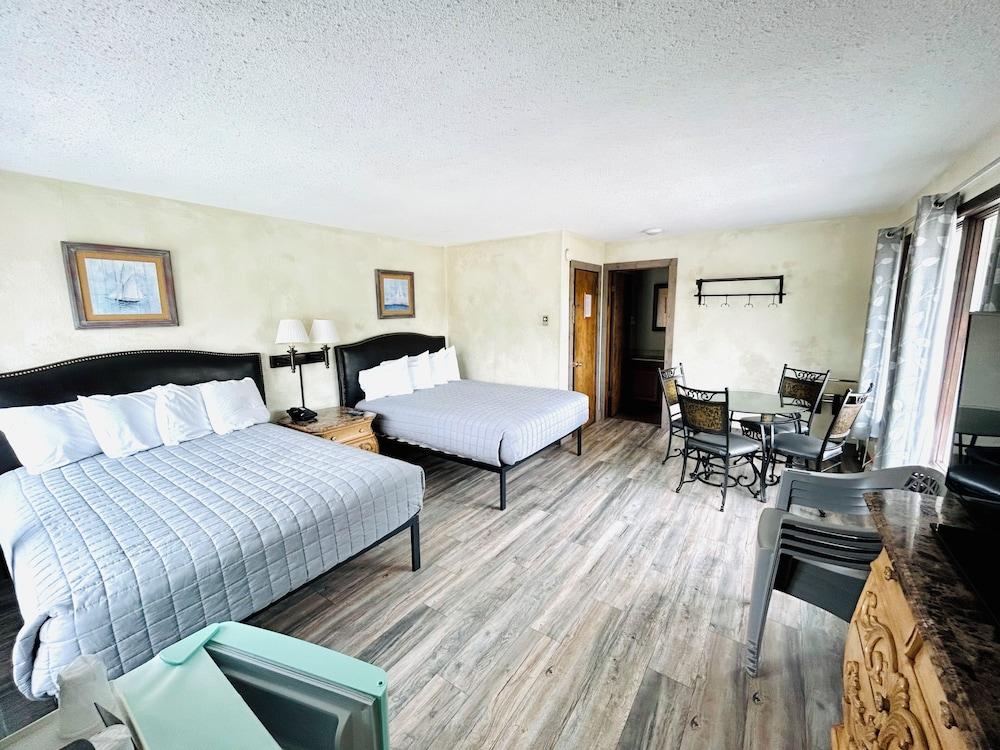 Silver Sands Hotel & Resort photo 29