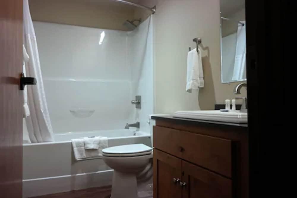 Sitka Hotel and Restaurant photo 16