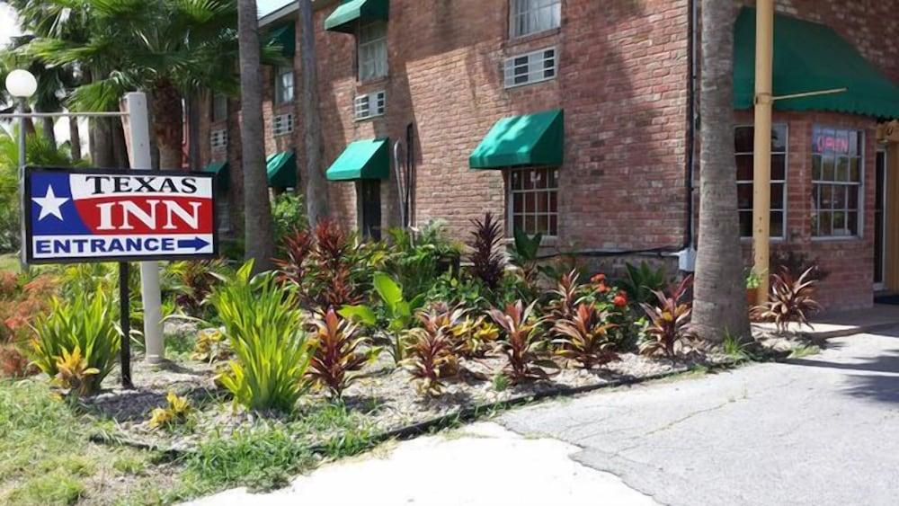 Texas Inn North Brownsville photo 8