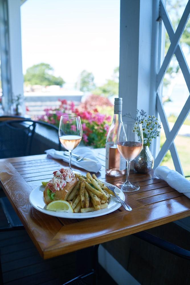 Black Point Inn photo 60
