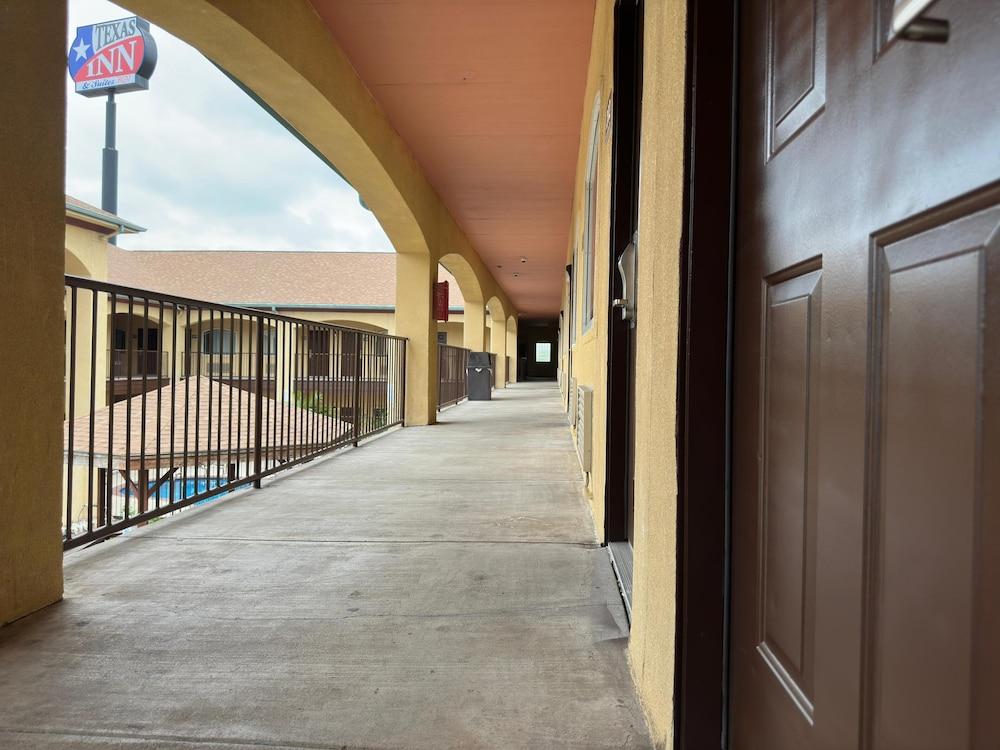 Texas Inn and Suites RGV photo 73