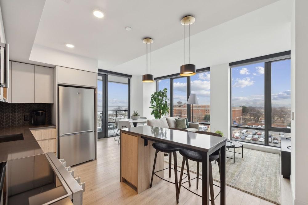 Placemakr Buzzard Point photo 44