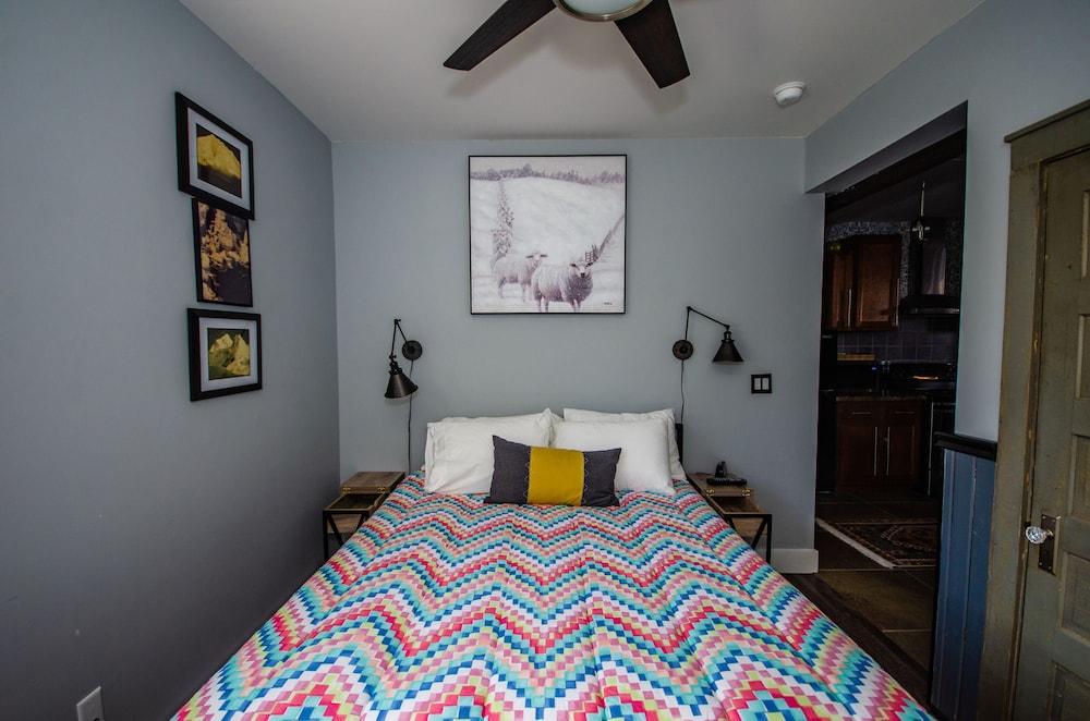 Tobacco Warehouse Inn photo 11