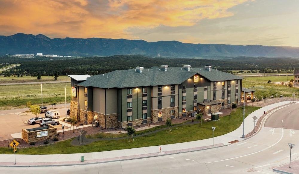 My Place Hotel - Colorado Springs, CO photo 35