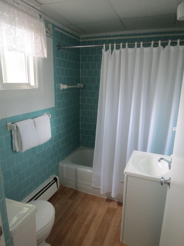 ShoreWay Acres Inn & Cape Cod Lodging photo 10