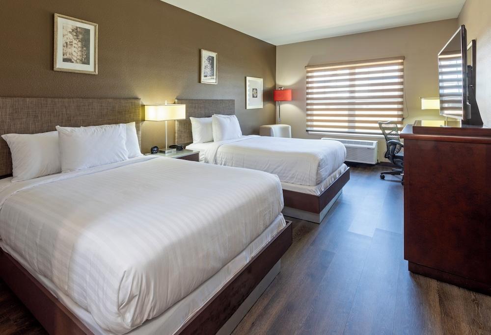 GrandStay Hotel & Suites - Waunakee photo 6