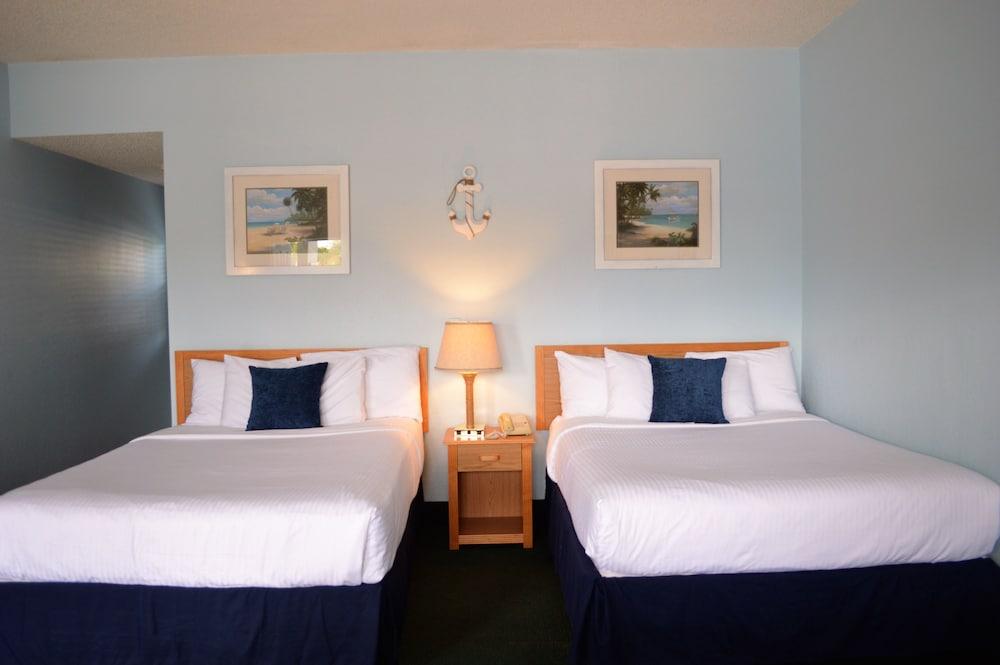 Dockside Inn & Resort photo 35