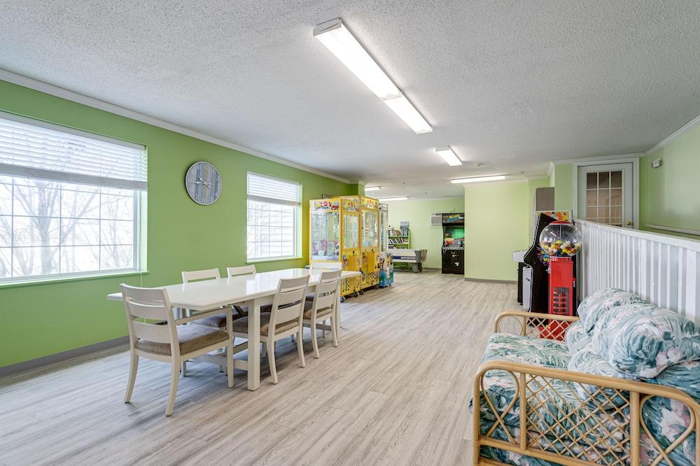 The Marylander Condo & Hotel photo 11