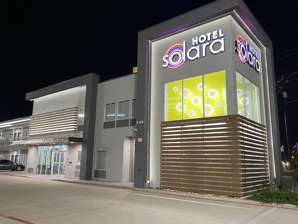 Hotel Solara Hobby Airport photo 16