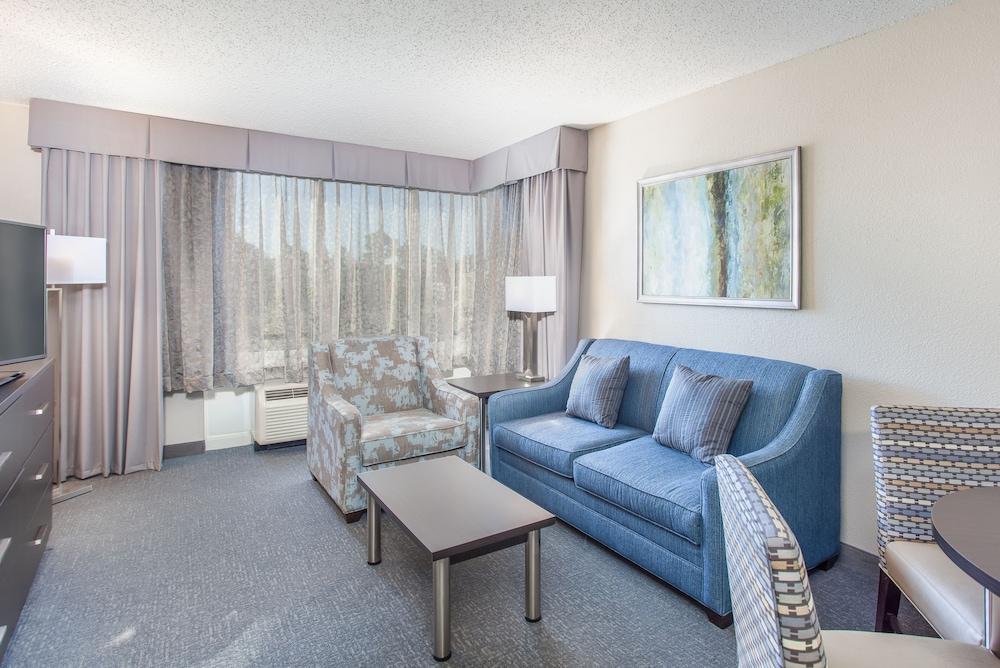 Holiday Inn Hotel & Suites Tallahassee Conference Ctr N by IHG photo 12