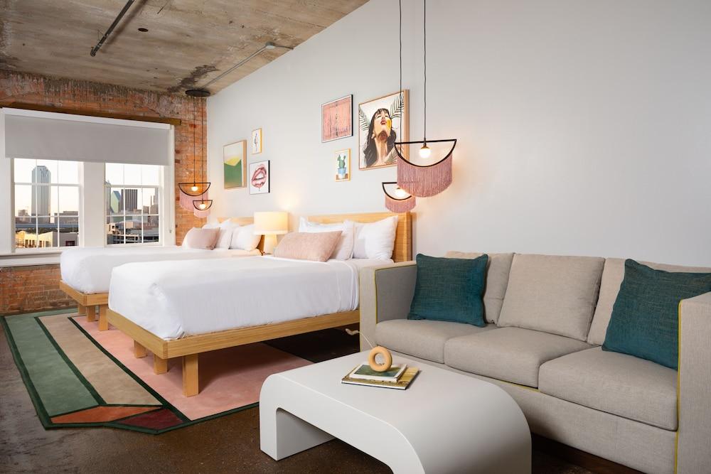 Canvas Hotel Dallas photo 16