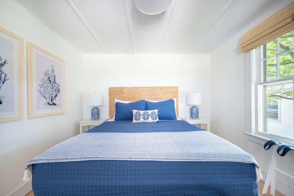 Marina Bay Cottages photo 3