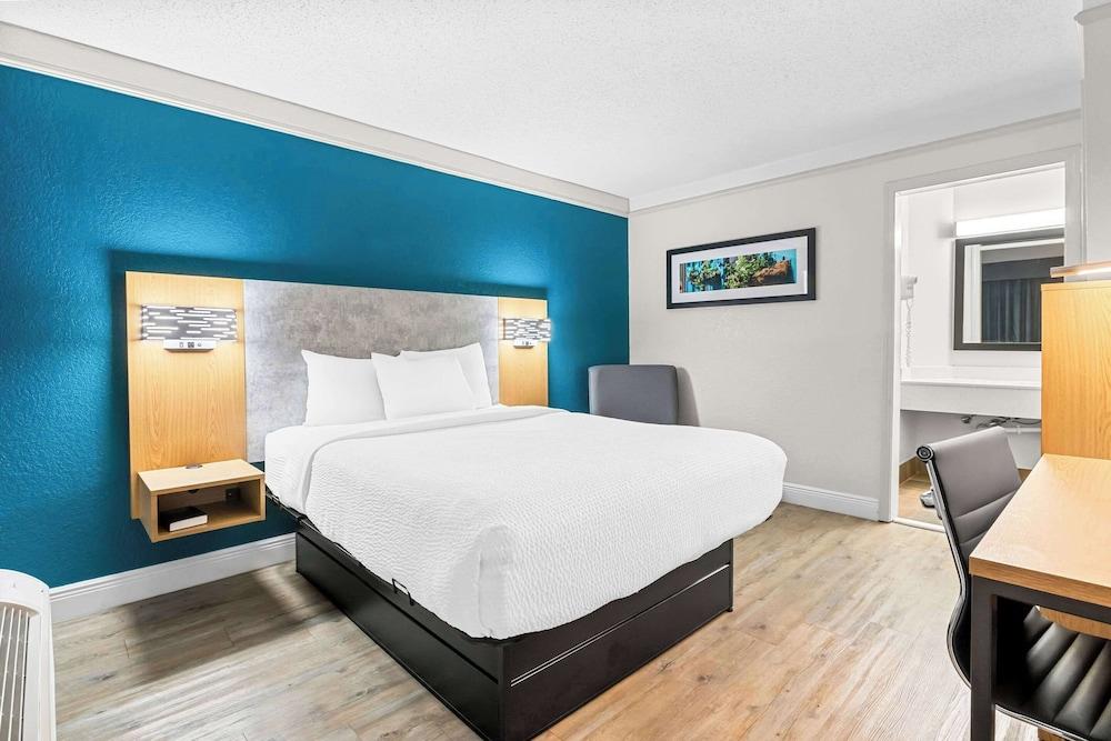Quality Inn Slidell I-10 photo 11