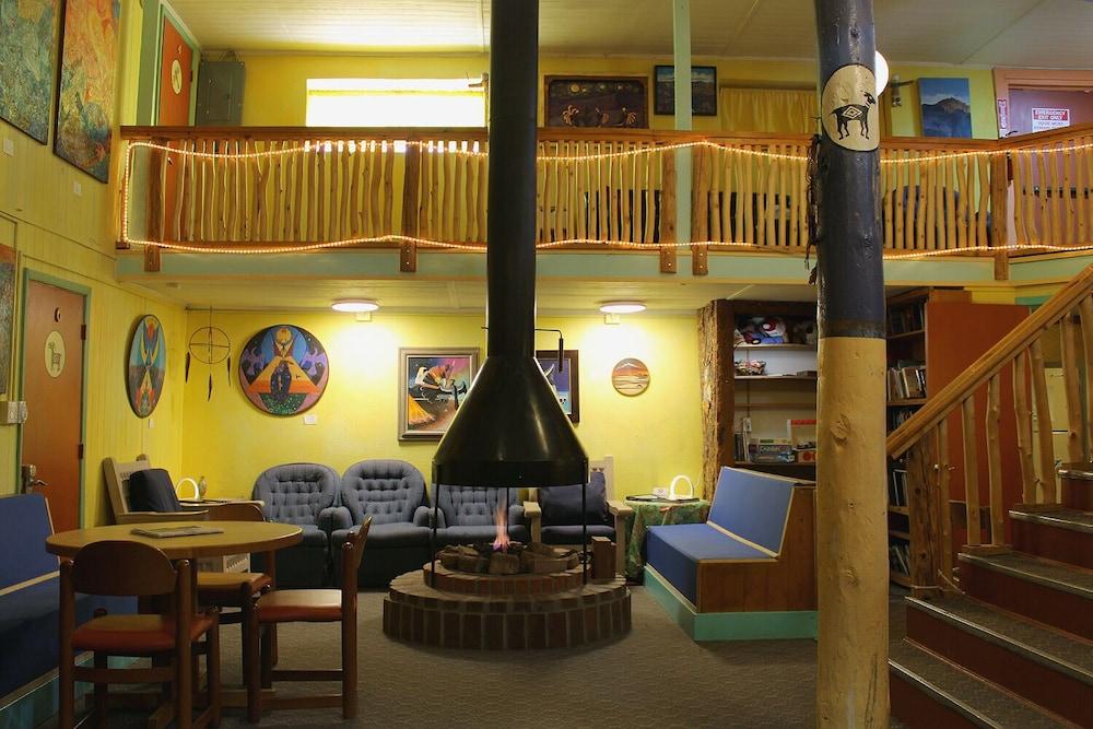 SnowMansion Taos Adventure Lodge photo 25