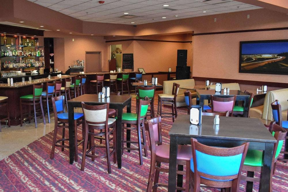 Best Western Plus Downtown Tacoma photo 57