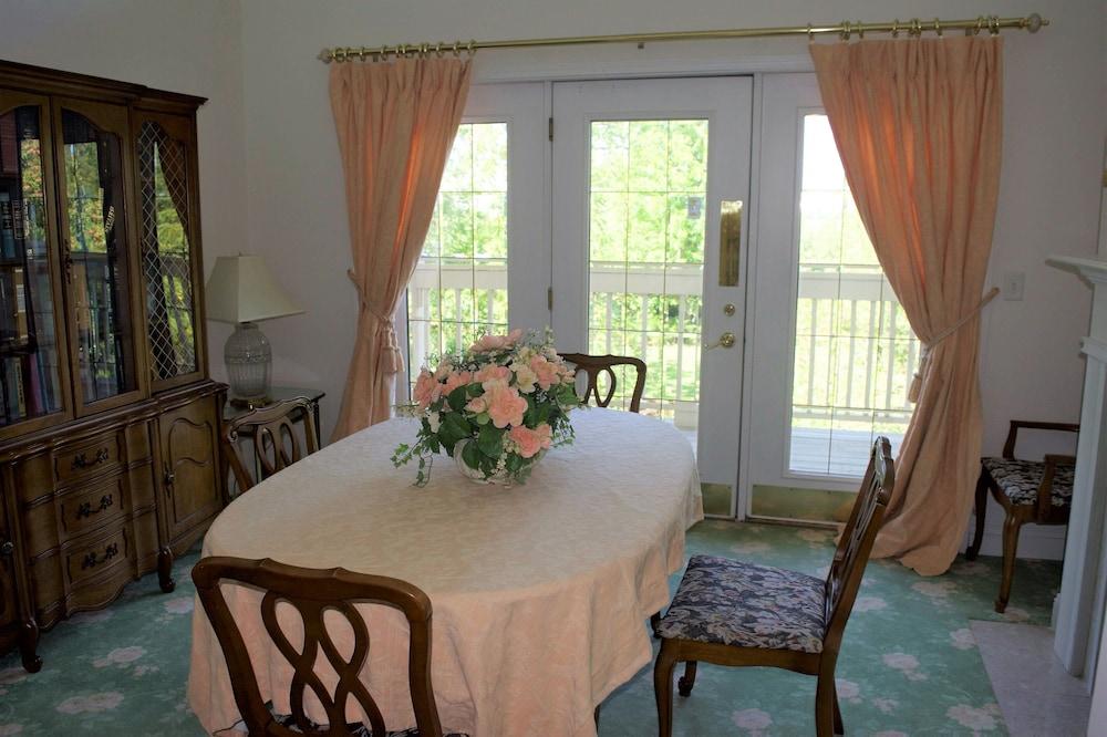 The Rukmapura Park Hotel photo 35