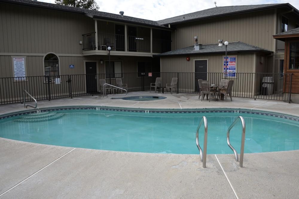 Aladdin Inn photo 57