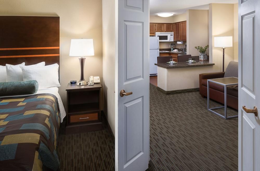 Aspen Suites photo 6