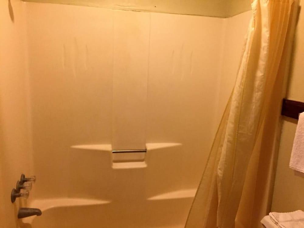 Royal Inn photo 18