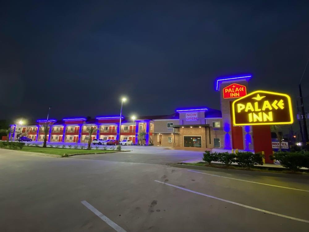 Palace Inn-Arcola photo 26